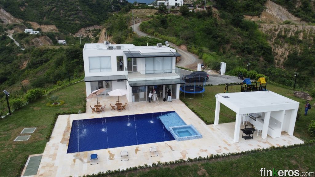 Finca gama alta  - Finca en San Jerónimo, Antioquia